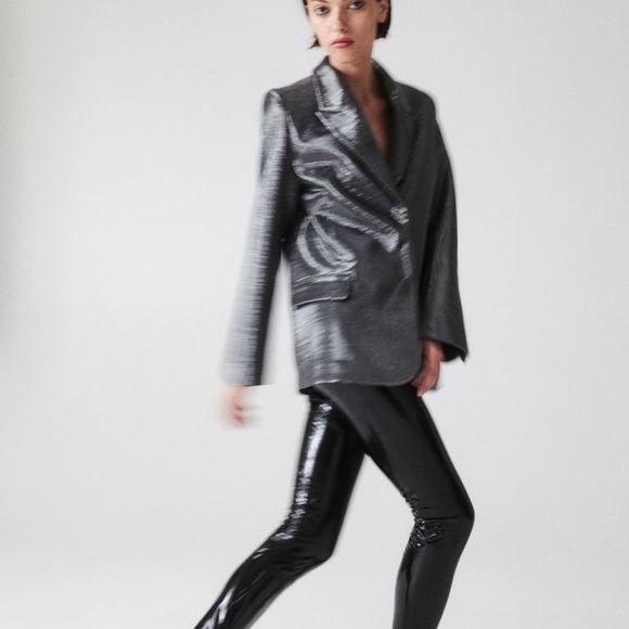 SOLD OUT H&M SHIMMERY METALLIC BLAZER SIZE XS NWT - Picture 3 of 13